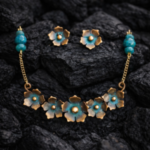 The Heritage Teal Flora